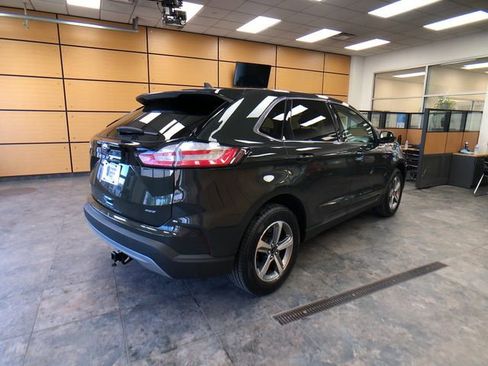 Certified 2024 Ford Edge SEL w/ Convenience Package AWD/4WD image 7