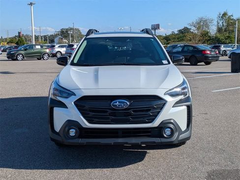 Used 2025 Subaru Outback Onyx Edition image 8