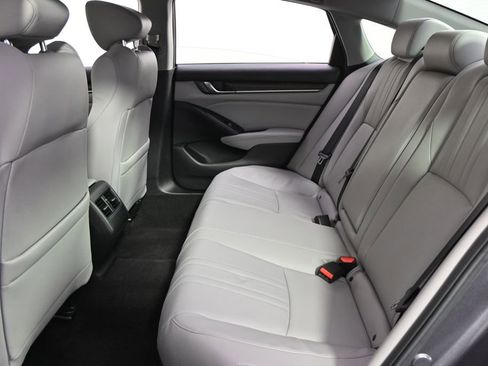 Used 2018 Honda Accord EX-L image 21