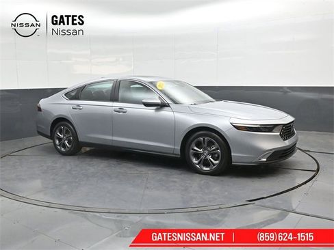 Used 2023 Honda Accord EX image 1