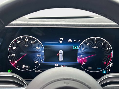 Used 2025 Mercedes-Benz GLS 580 GLS 580 image 26