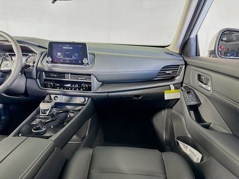 New 2026 Nissan Rogue SV image 26