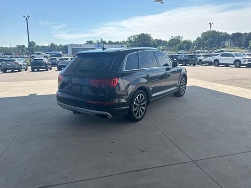 Used 2017 Audi Q7 3.0T Prestige AWD/4WD image 4