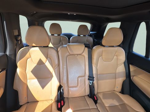 Used 2017 Volvo XC90 T6 Momentum w/ Vision Package AWD/4WD image 20