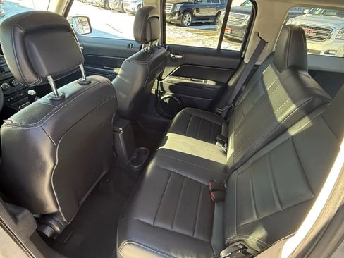 Used 2016 Jeep Patriot High Altitude image 26