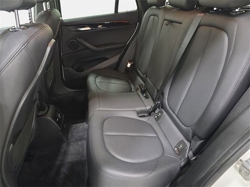 Used 2018 BMW X1 xDrive28i image 13
