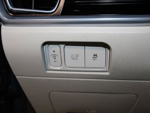 Used 2025 Kia Sorento SX AWD/4WD image 10