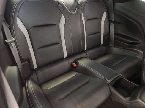 Used 2020 Chevrolet Camaro LT w/ RS Package RWD image 31