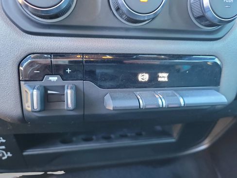 Used 2024 RAM 2500 Big Horn image 35