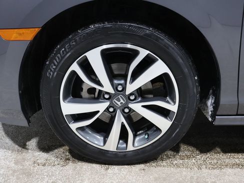 Used 2023 Honda Odyssey Touring image 8