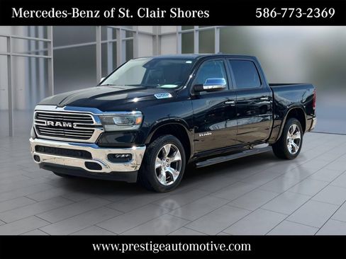 Used 2021 RAM 1500 Laramie AWD/4WD image 1