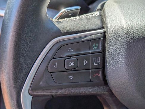 Used 2022 Jeep Grand Cherokee L Limited AWD/4WD image 27