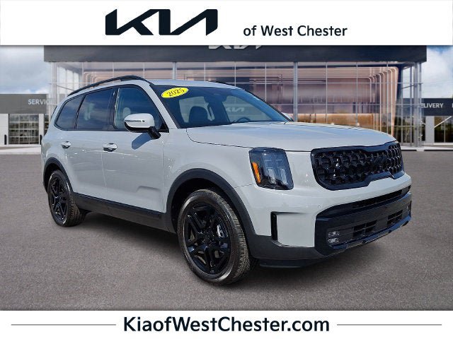 Used 2025 Kia Telluride AWD image 1