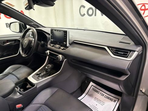 Used 2021 Toyota RAV4 XSE w/ XSE Grade Weather Package AWD/4WD image 13