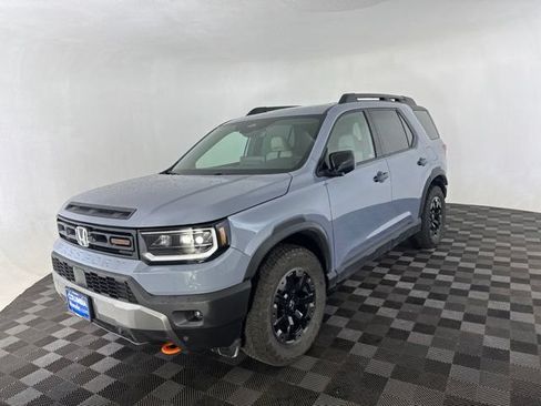 Used 2026 Honda Passport TrailSport Elite image 3