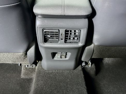 Certified 2022 Toyota RAV4 XSE AWD/4WD image 25