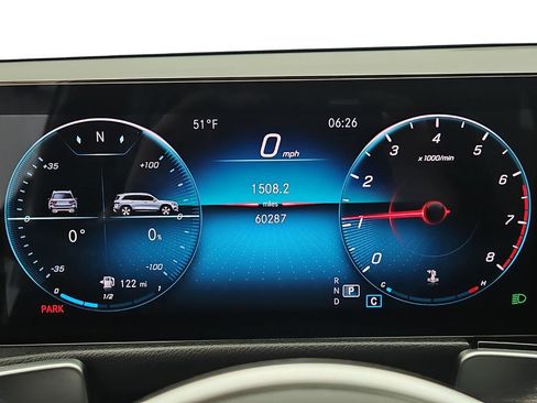 Used 2022 Mercedes-Benz GLB 250 4MATIC image 15