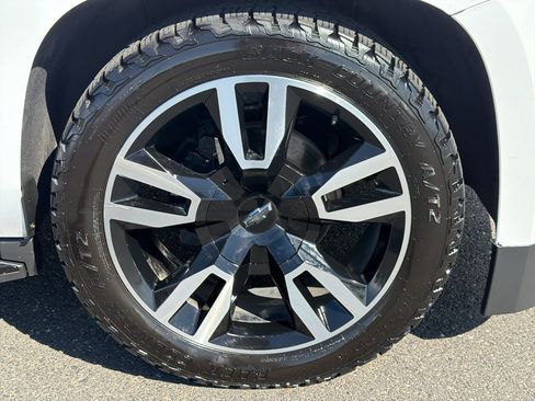 Used 2020 Chevrolet Tahoe Premier AWD/4WD image 8