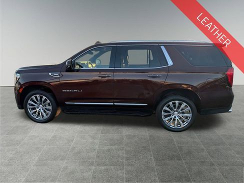 Used 2022 GMC Yukon Denali image 3