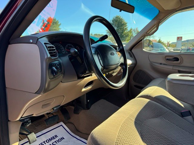 Used 1999 Ford F150 XLT AWD/4WD image 9