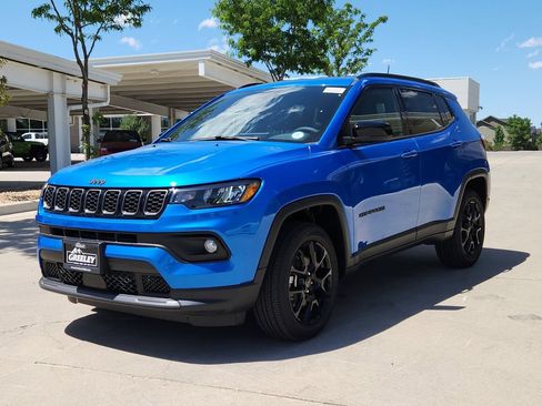 New 2026 Jeep Compass Latitude AWD/4WD image 4