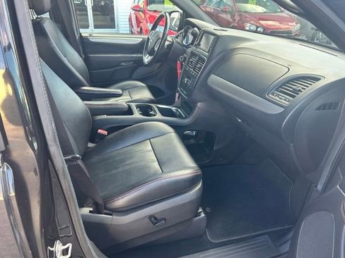 Used 2019 Dodge Grand Caravan GT image 18
