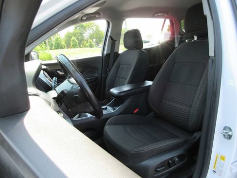Used 2020 GMC Terrain SLE w/ Driver Convenience Package FWD image 17