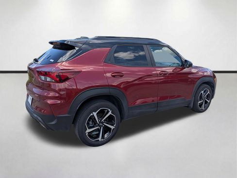 Used 2022 Chevrolet TrailBlazer RS FWD image 4