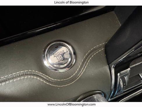 Certified 2022 Lincoln Navigator L Black Label AWD/4WD image 49