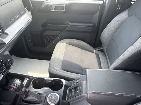 Used 2025 Ford Bronco Big Bend AWD/4WD image 28