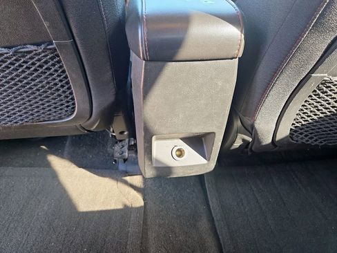 Used 2011 Chevrolet Equinox LT w/ Driver Convenience Package image 29