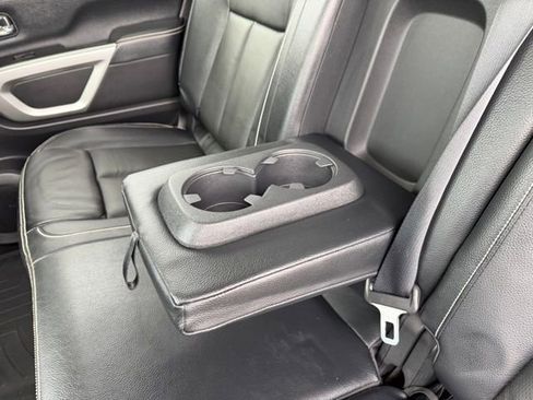 Used 2018 Nissan Titan PRO-4X w/ Pro-4x Convenience Package image 22