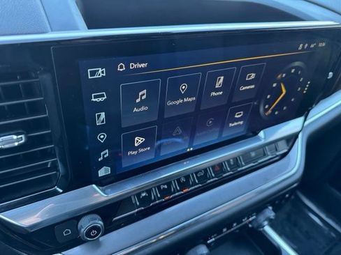 Certified 2024 Chevrolet Silverado 1500 High Country w/ Technology Package AWD/4WD image 2