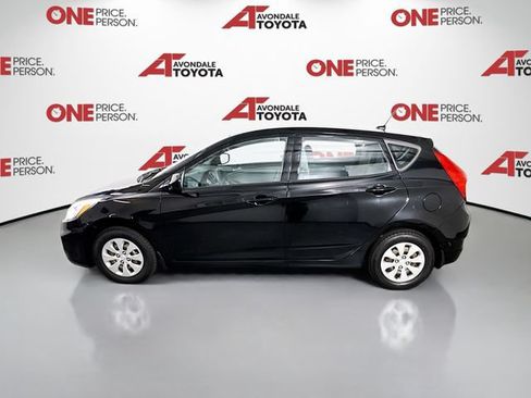 Used 2016 Hyundai Accent SE FWD image 4