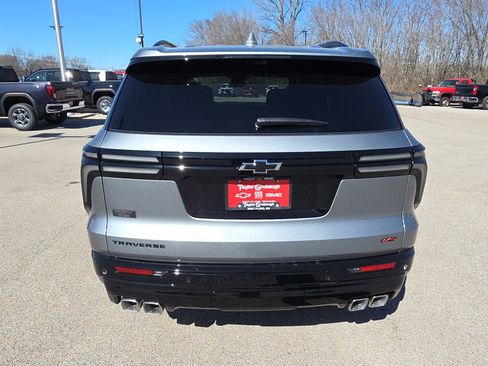 New 2026 Chevrolet Traverse RS FWD image 8