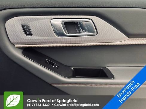 New 2026 Ford Explorer Active image 14
