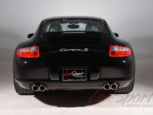 Used 2006 Porsche 911 Carrera S RWD image 12