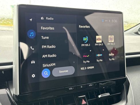 Used 2025 Toyota Corolla XSE FWD image 19