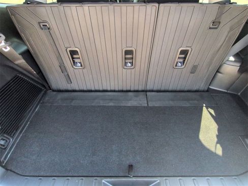 Used 2022 Subaru Ascent Premium w/ Convenience Package image 23