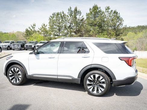 New 2026 Ford Explorer Platinum AWD/4WD image 15