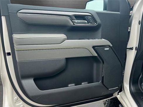 New 2026 Chevrolet Silverado 1500 ZR2 w/ ZR2 Bison Edition AWD/4WD image 29