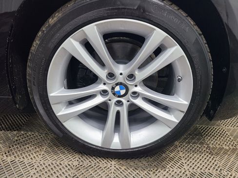 Used 2018 BMW 330i xDrive Sedan w/ Convenience Package AWD/4WD image 15
