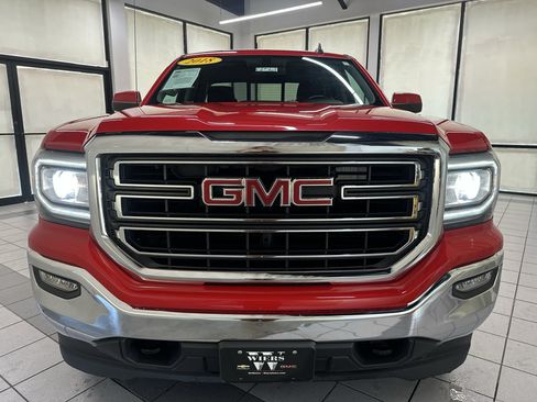 Used 2018 GMC Sierra 1500 SLE w/ SLE Value Package AWD/4WD image 12