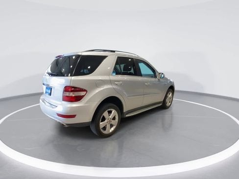 Used 2010 Mercedes-Benz ML 350 4MATIC image 8