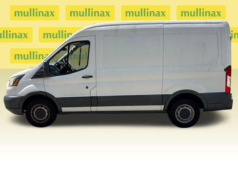 Used 2016 Ford Transit 150 130 Medium Roof RWD image 11