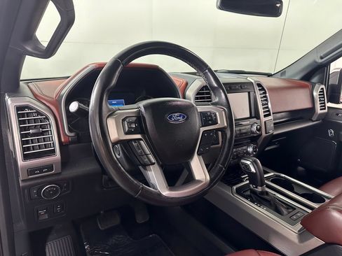 Used 2018 Ford F150 Platinum w/ Equipment Group 701A Luxury AWD/4WD image 15