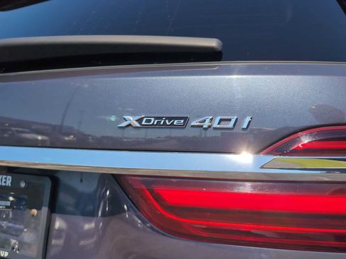 Used 2020 BMW X7 xDrive40i w/ Cold Weather Package AWD/4WD image 35