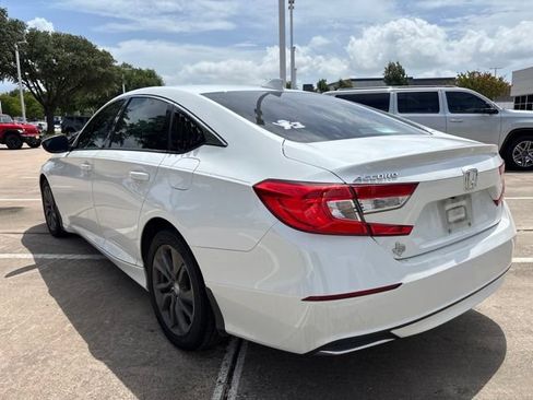 Used 2019 Honda Accord LX image 7
