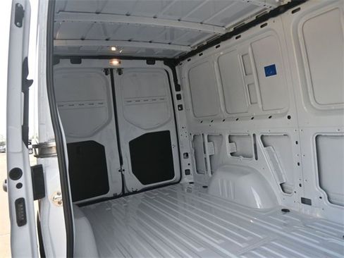 New 2025 Mercedes-Benz Sprinter 2500 image 19