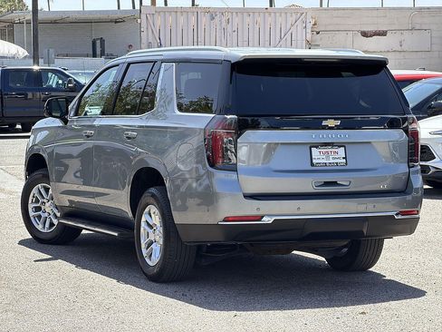 Used 2025 Chevrolet Tahoe LT RWD image 7